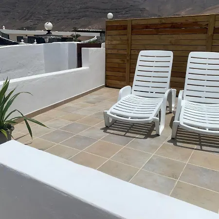 In Famara Teguise (Lanzarote)
